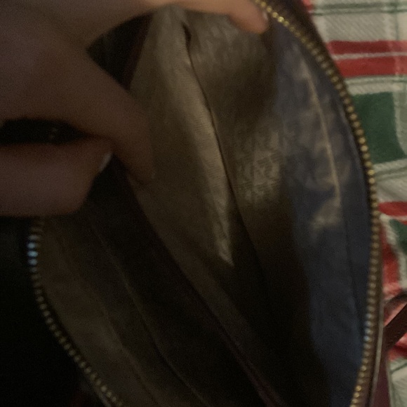 Purse - Picture 3 of 4